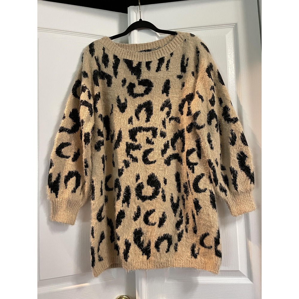 Lulus Sweater Womens Large Tan Black Leopard Print Fuzzy Knit Crewneck Pullover